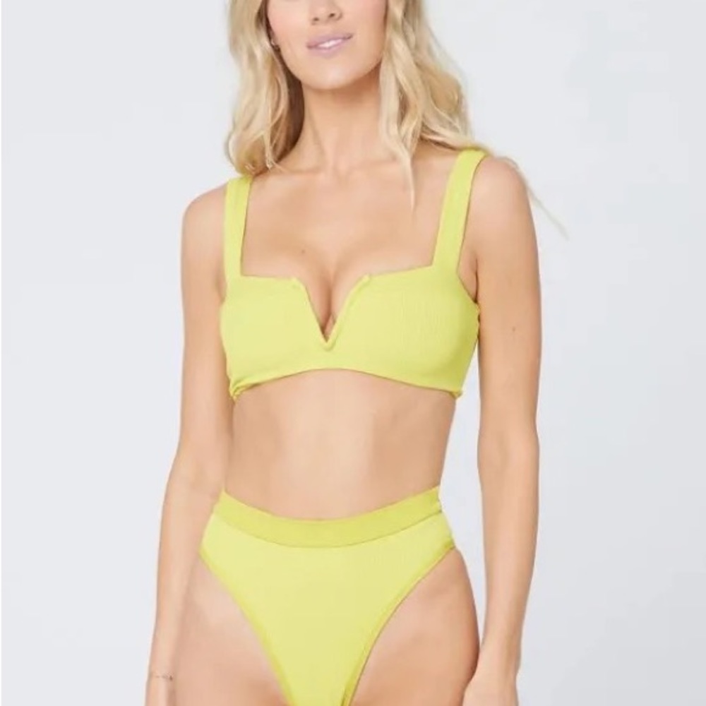 L Space Ribbed Lee Lee Bikini Top: XS, NWT